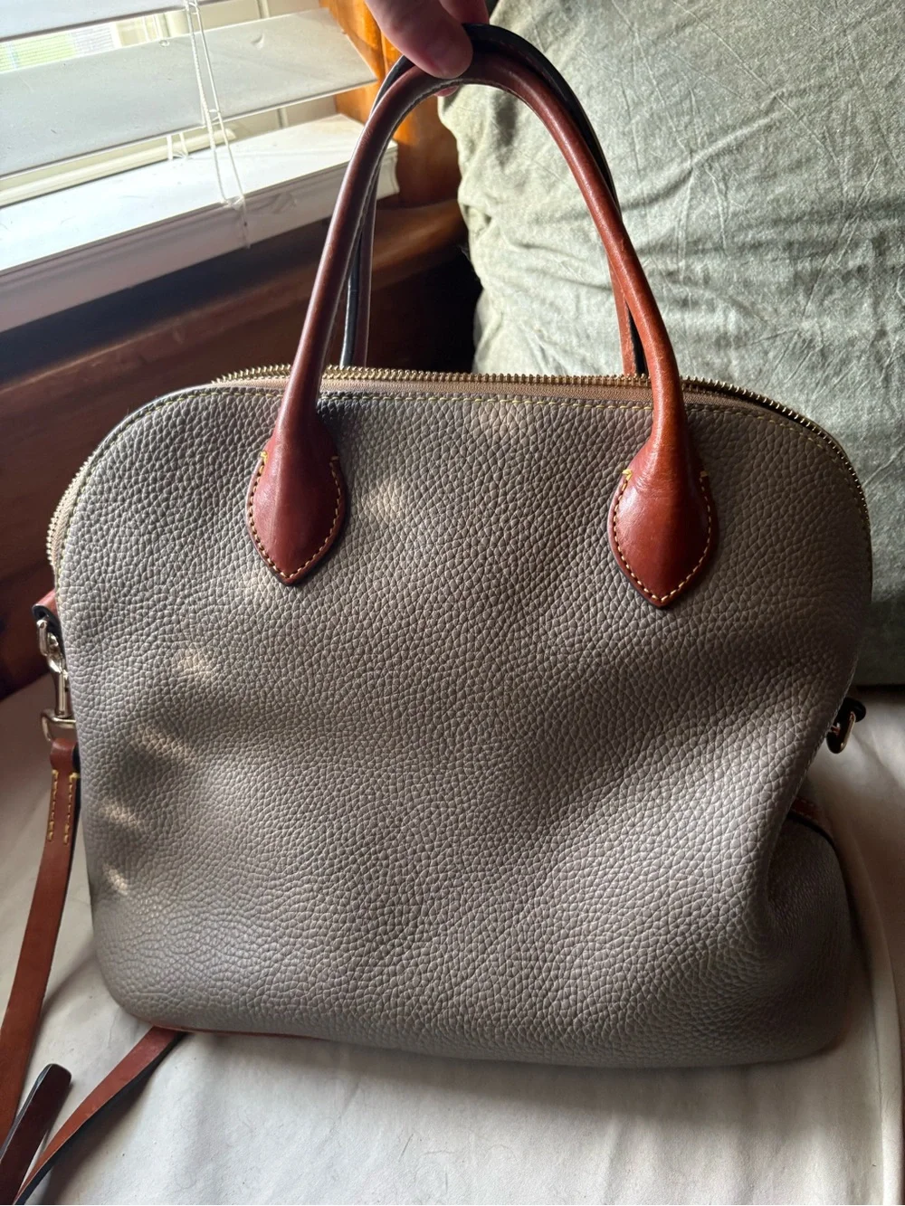 Dooney & Bourke beautiful dooney